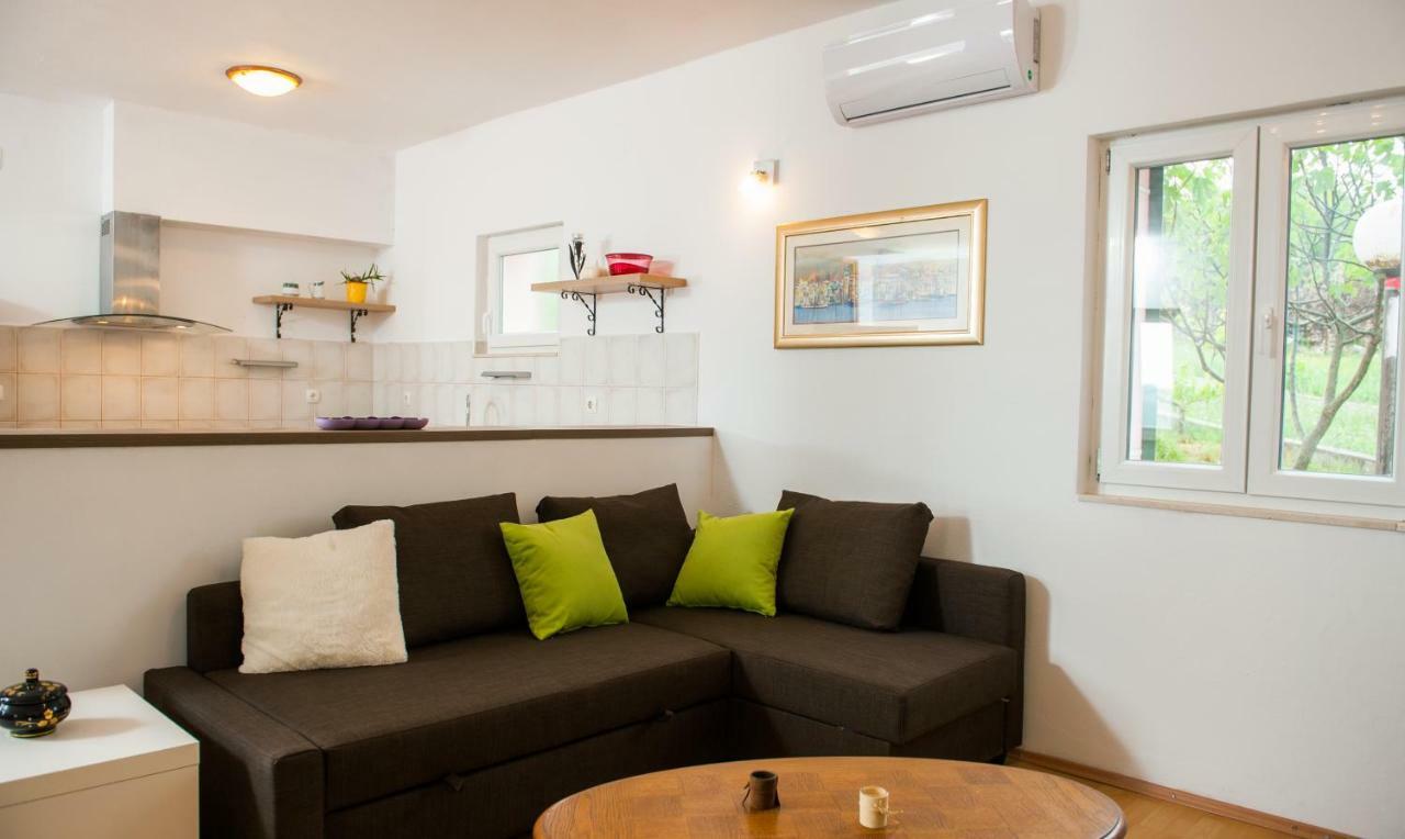Holiday Home Koprivno Buitenkant foto