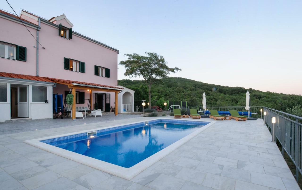 Holiday Home Koprivno Buitenkant foto